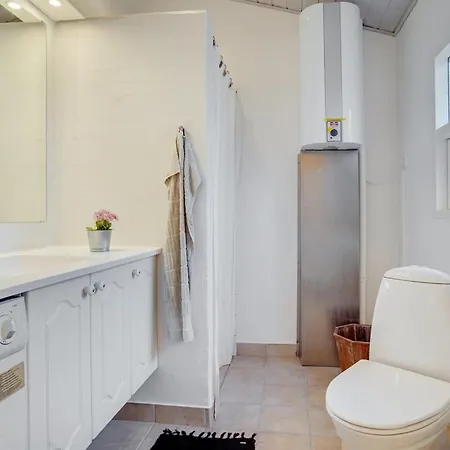 Clarissa - 300m From The Sea By Interhome