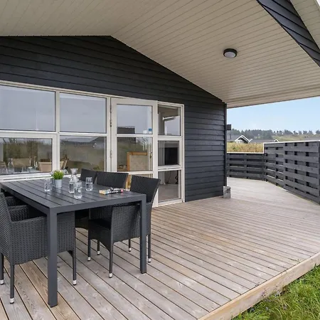 Clarissa - 300m From The Sea By Interhome Hjørring